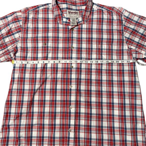Wrangler Rugged Wear Mens Red Plaid Short Sleeve Casual Button Down Size XLT - Picture 5 of 6